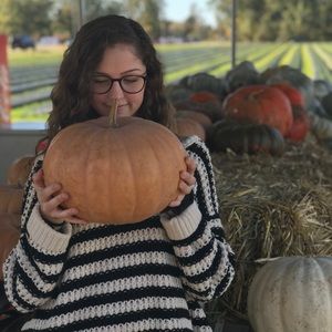 Meet your Posher, Katherine
